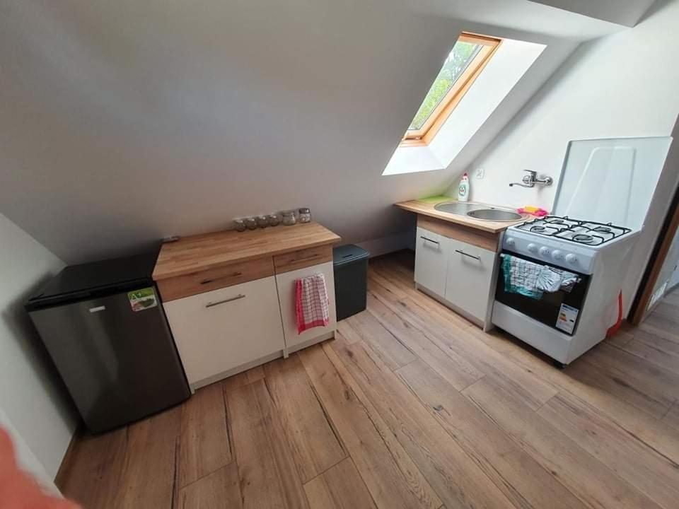Julka Apartamento Kopalino Exterior foto
