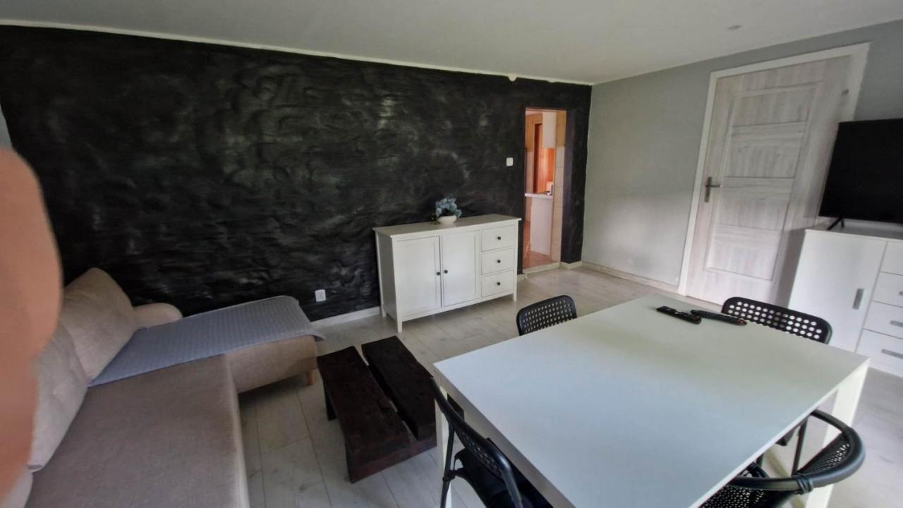 Julka Apartamento Kopalino Exterior foto