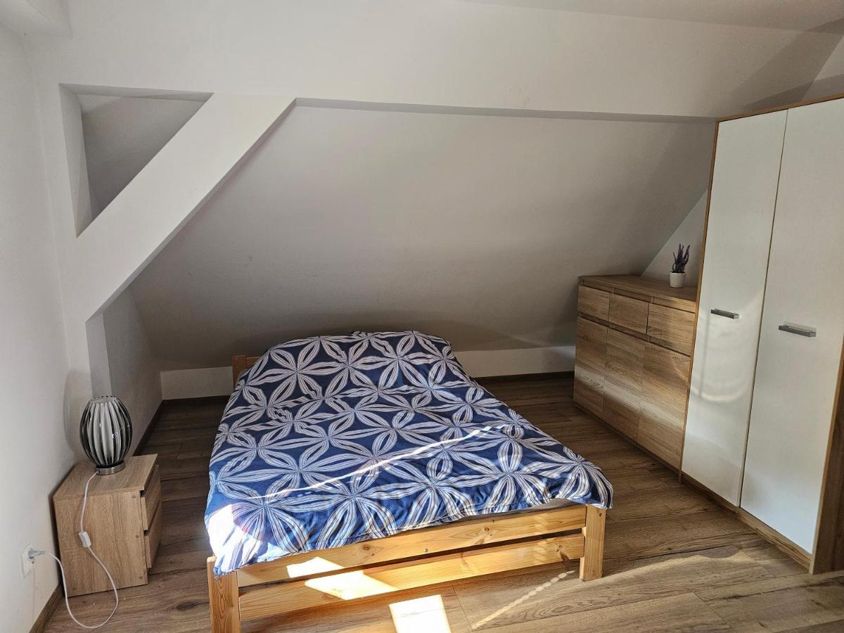 Julka Apartamento Kopalino Exterior foto